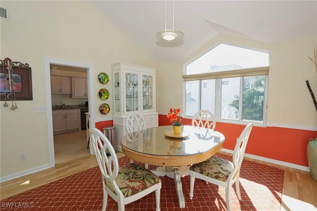 640 2nd Street S Naples FL 34102