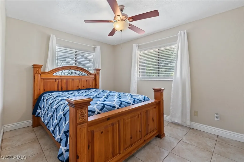 1821 Pine Wood Court Fort Myers FL 33905