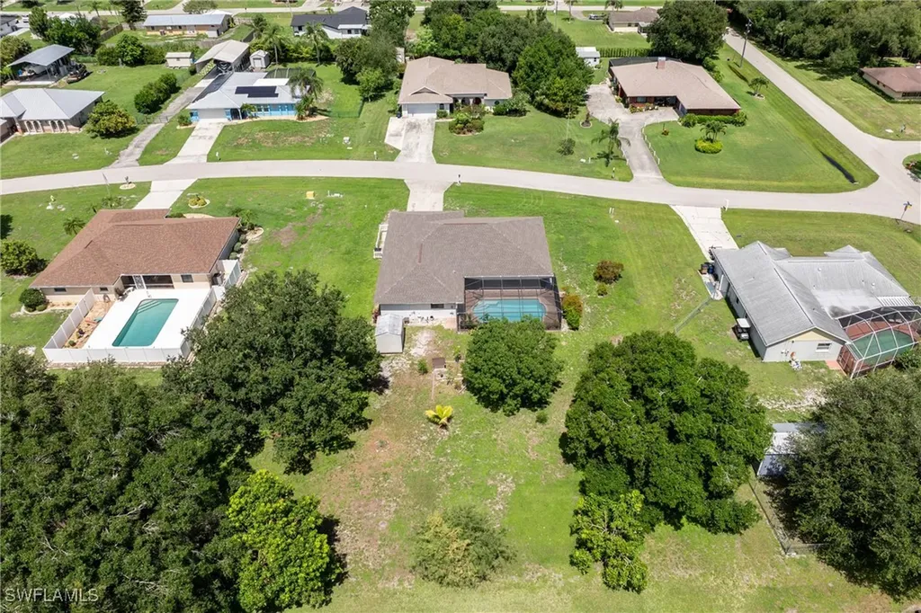 1821 Pine Wood Court Fort Myers FL 33905