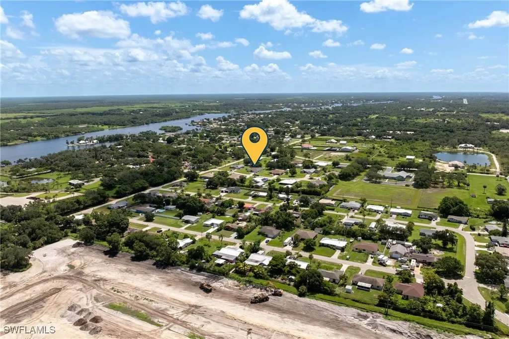 1821 Pine Wood Court Fort Myers FL 33905