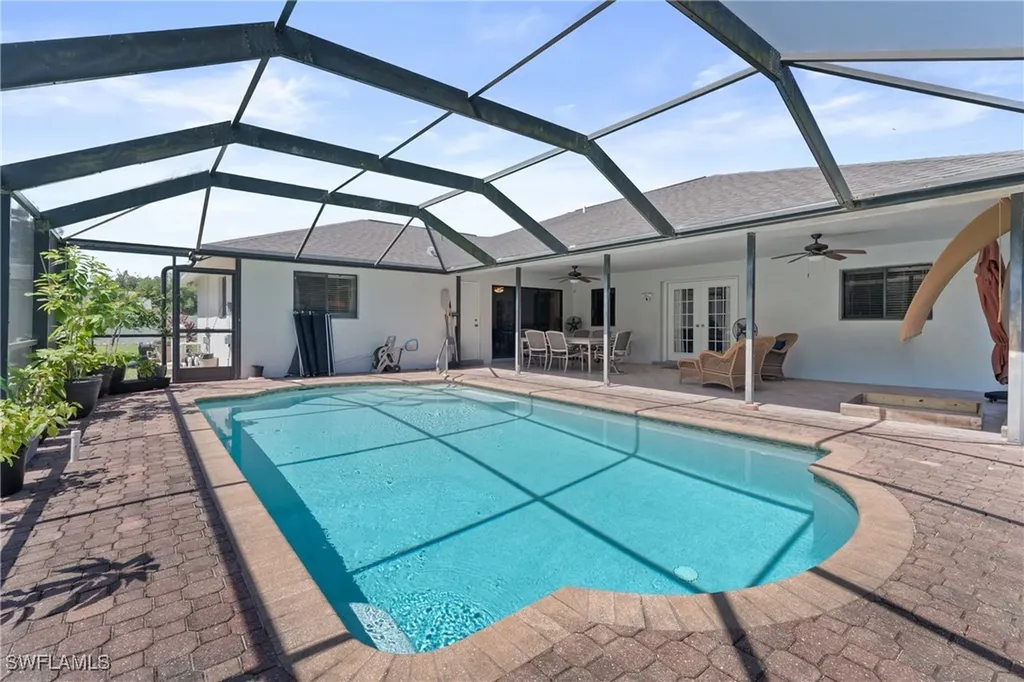 1821 Pine Wood Court Fort Myers FL 33905