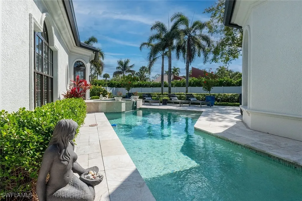 709 Teal Court Naples FL 34108