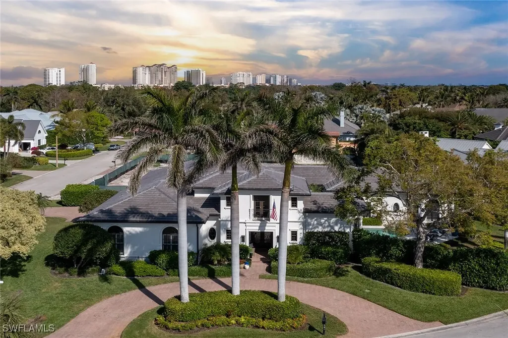 709 Teal Court Naples FL 34108