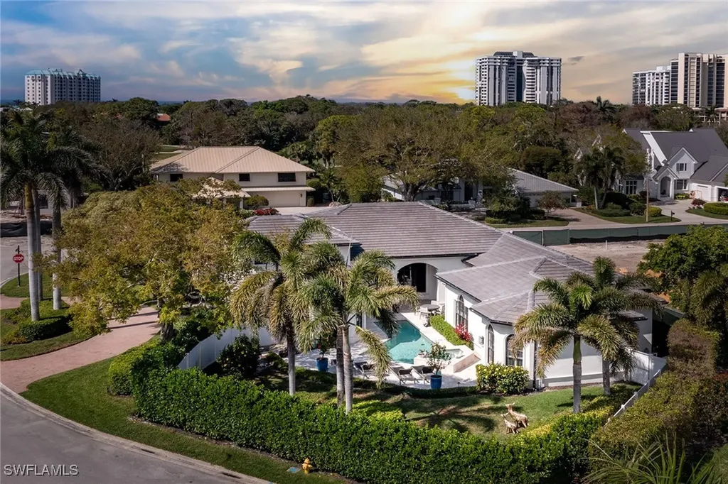 709 Teal Court Naples FL 34108