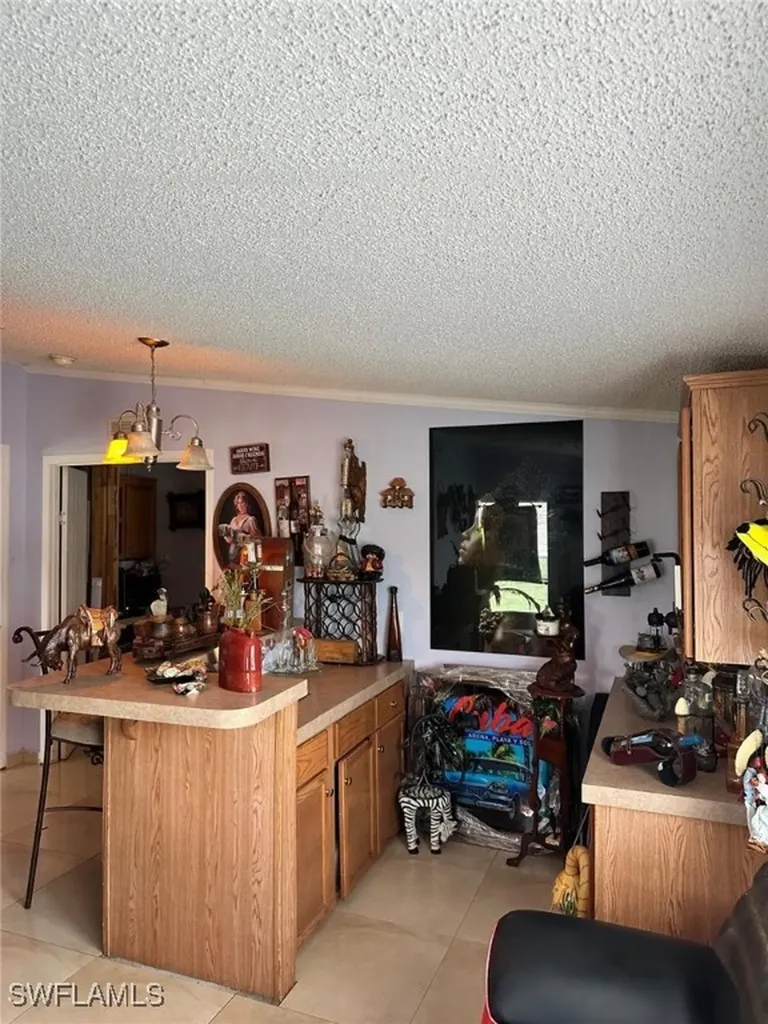 618 Hunting Club Avenue Clewiston FL 33440