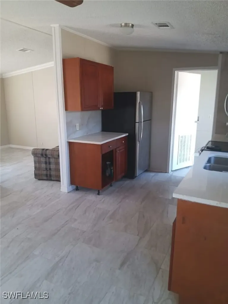 618 Hunting Club Avenue Clewiston FL 33440