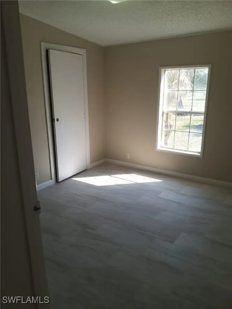 618 Hunting Club Avenue Clewiston FL 33440