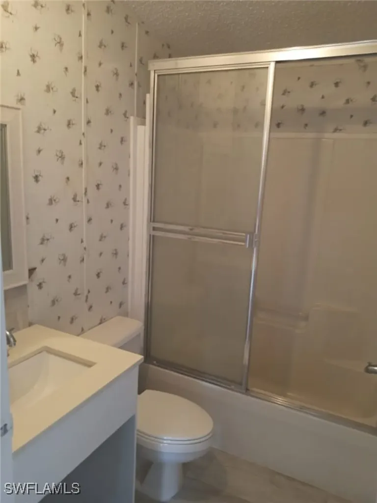 618 Hunting Club Avenue Clewiston FL 33440