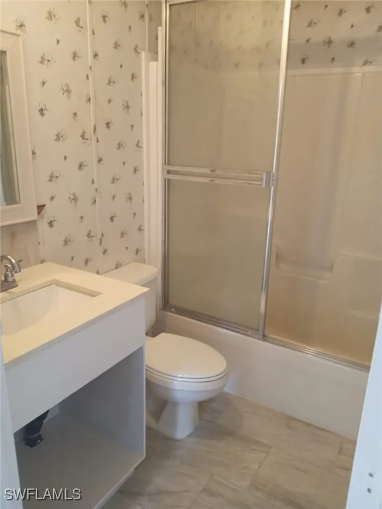 618 Hunting Club Avenue Clewiston FL 33440