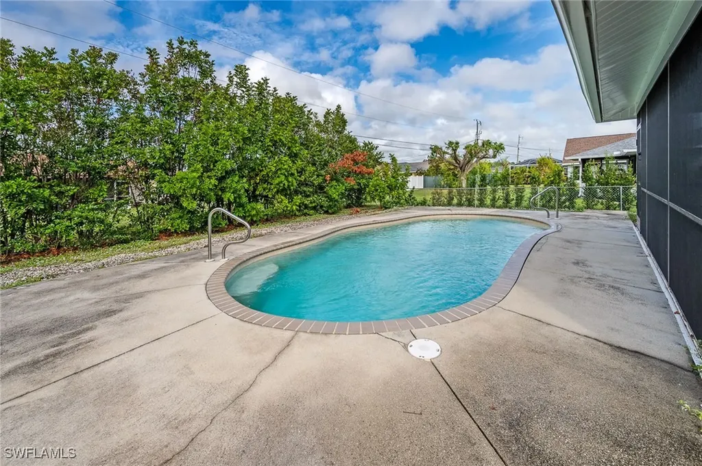 4108 SW 6th Avenue Cape Coral FL 33914