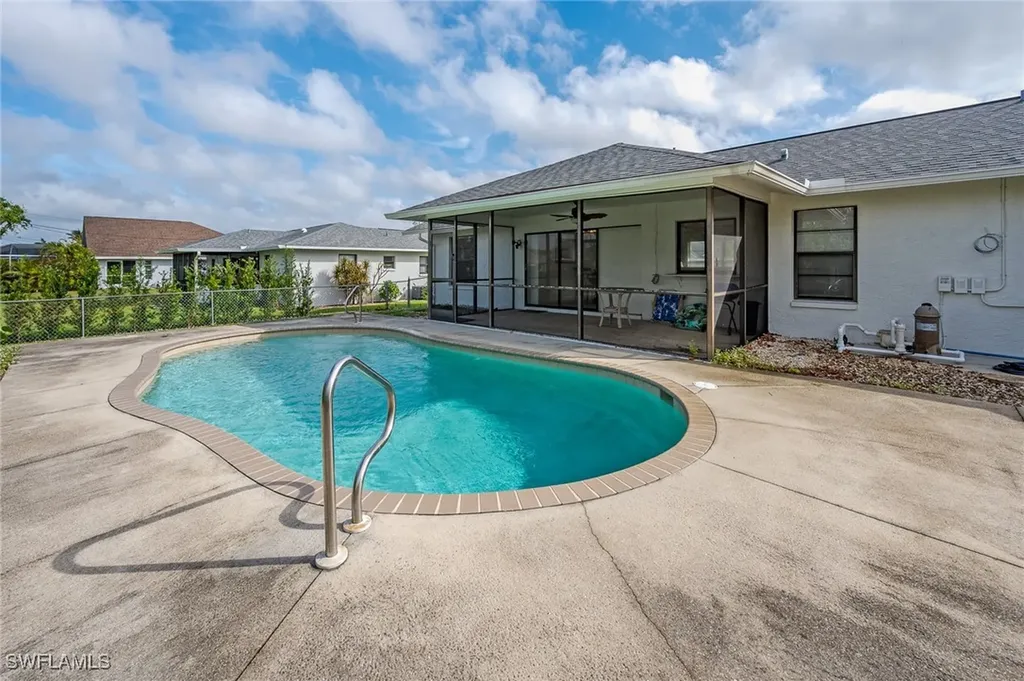 4108 SW 6th Avenue Cape Coral FL 33914
