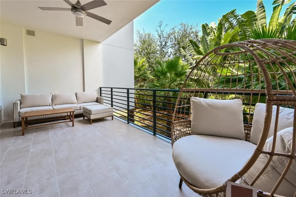 1115 Central Avenue Naples FL 34102