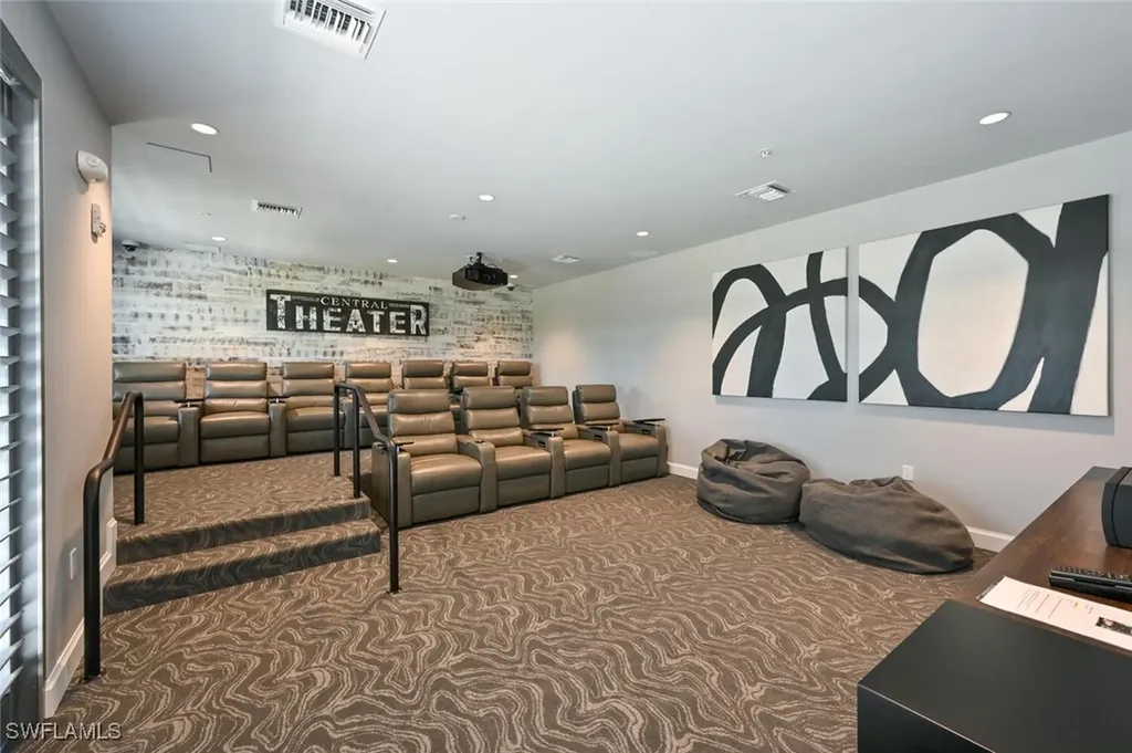 1115 Central Avenue Naples FL 34102