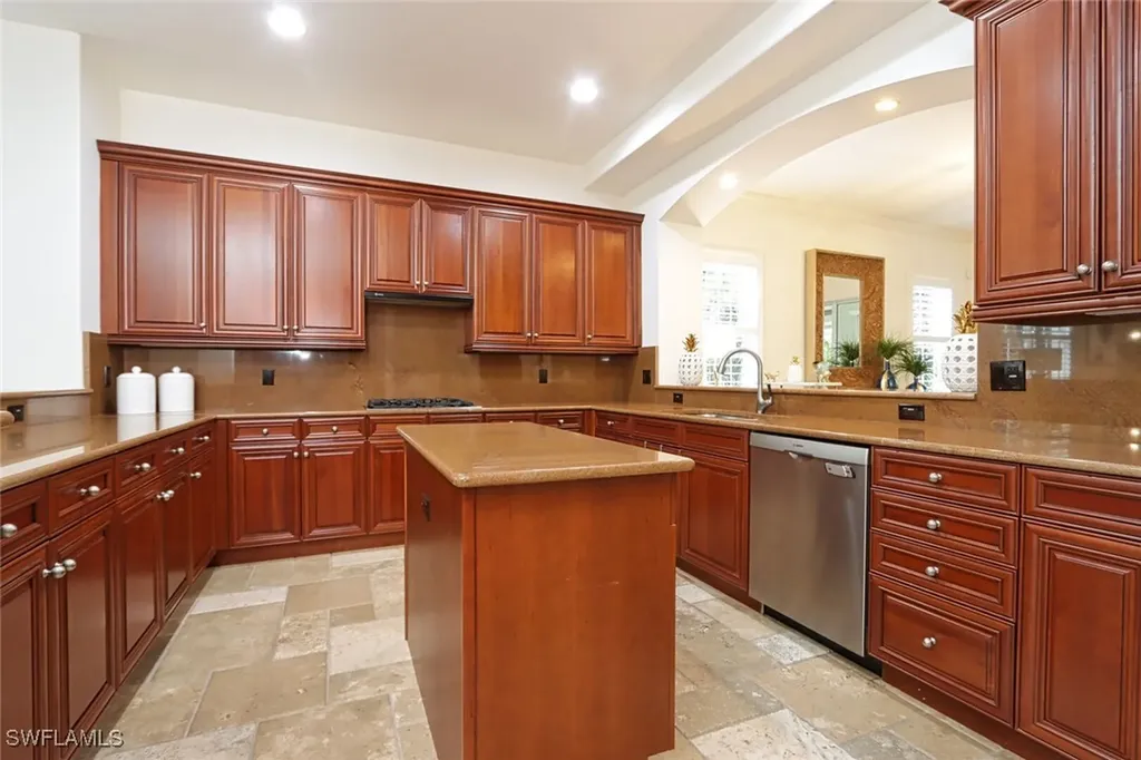 2868 Tiburon Boulevard E Naples FL 34109