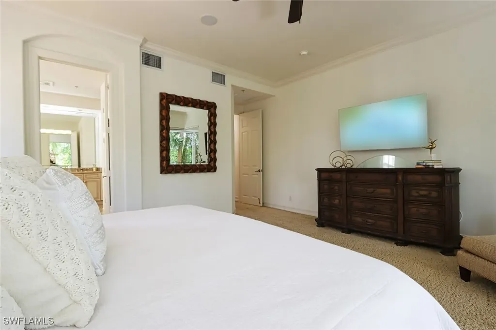 2868 Tiburon Boulevard E Naples FL 34109