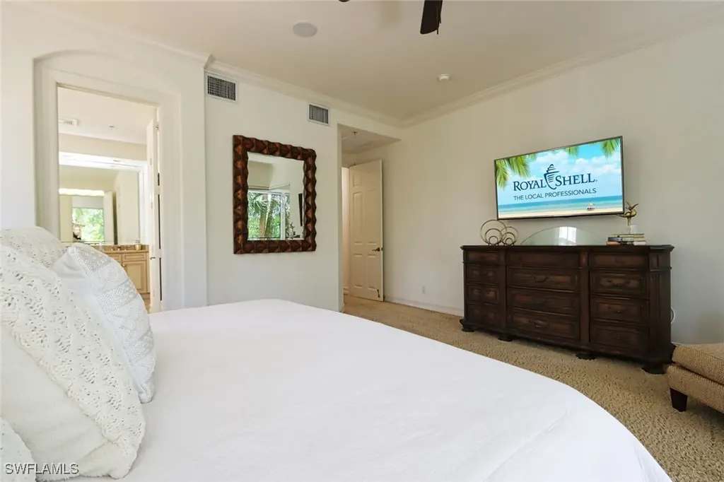 2868 Tiburon Boulevard E Naples FL 34109