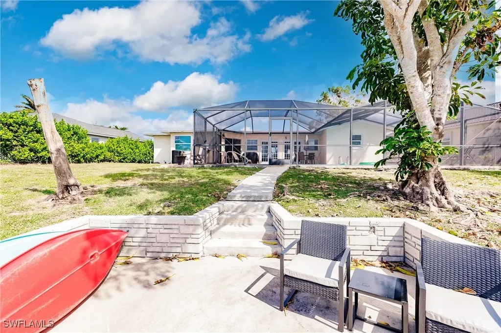 3042 SW 10th Place Cape Coral FL 33914