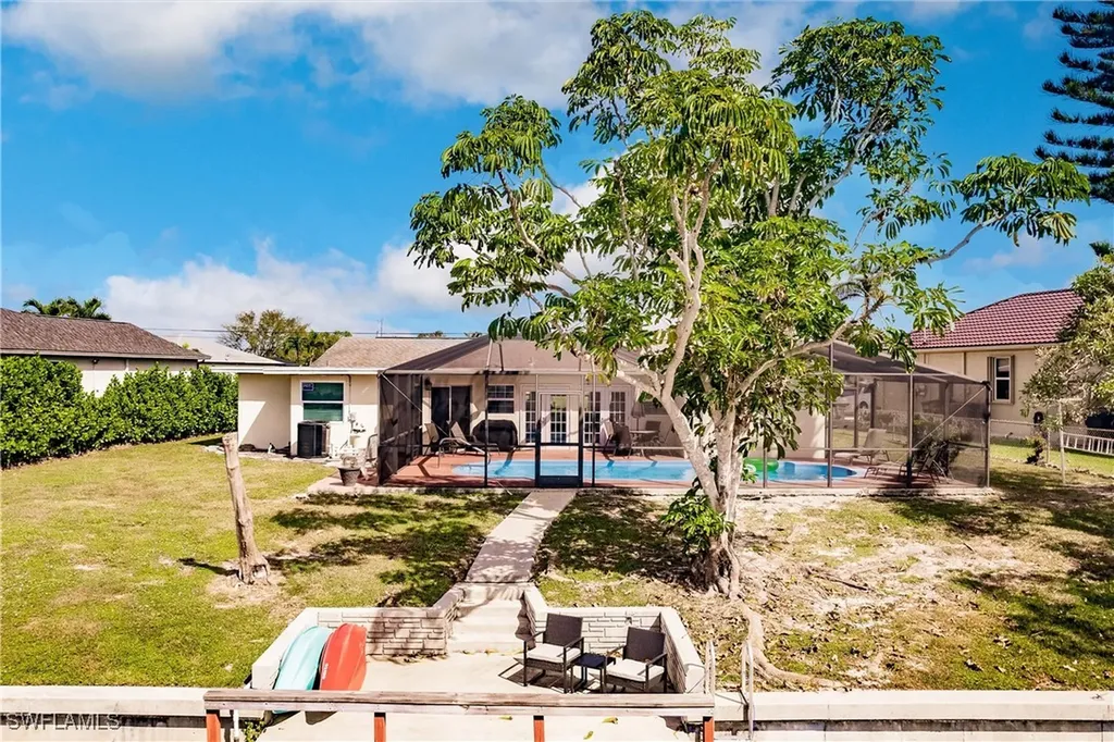 3042 SW 10th Place Cape Coral FL 33914