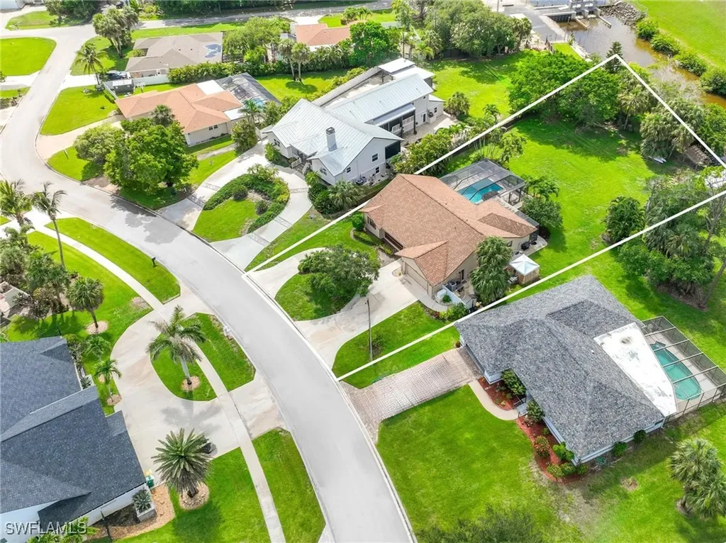 116 Sharwood Drive Naples FL 34110