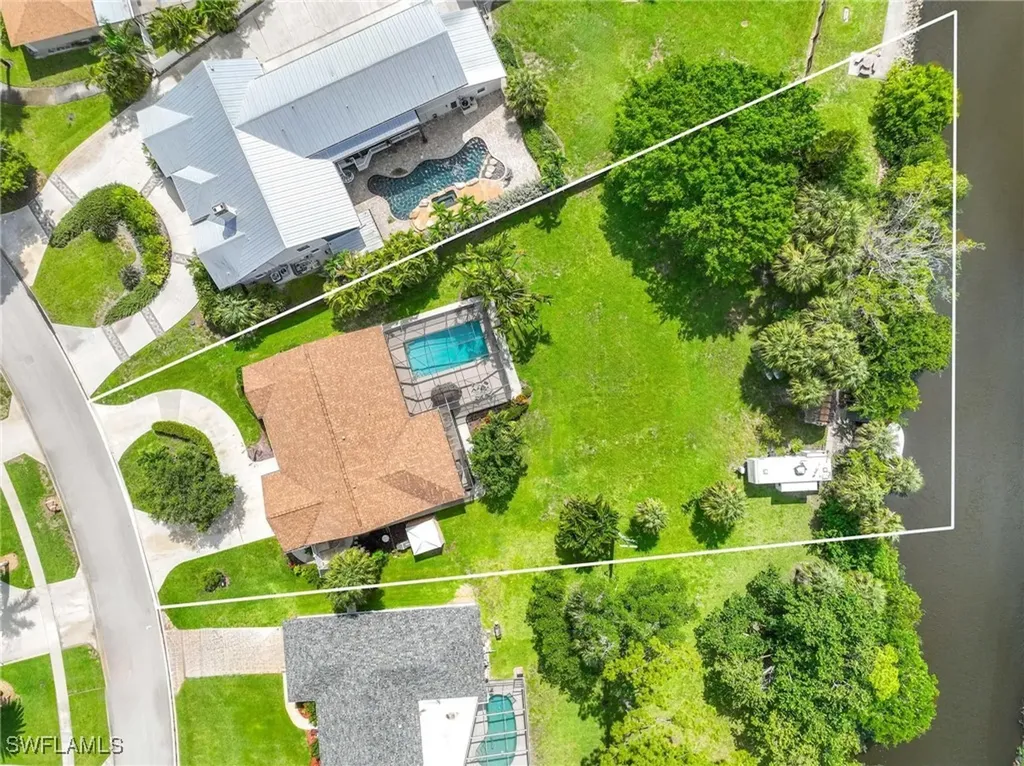 116 Sharwood Drive Naples FL 34110