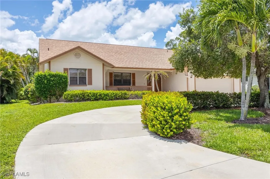 116 Sharwood Drive Naples FL 34110