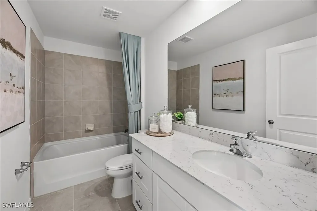 17251 Monte Isola Way North Fort Myers FL 33917