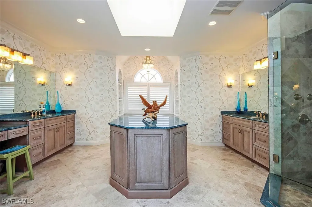 970 Victoria Way Sanibel FL 33957