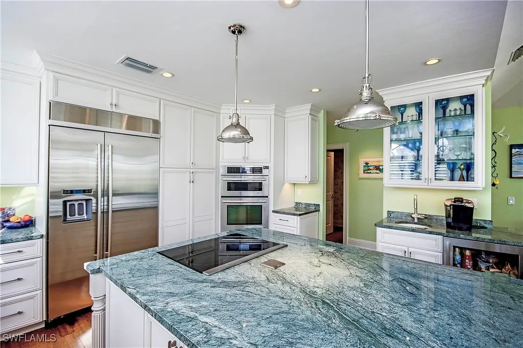 970 Victoria Way Sanibel FL 33957