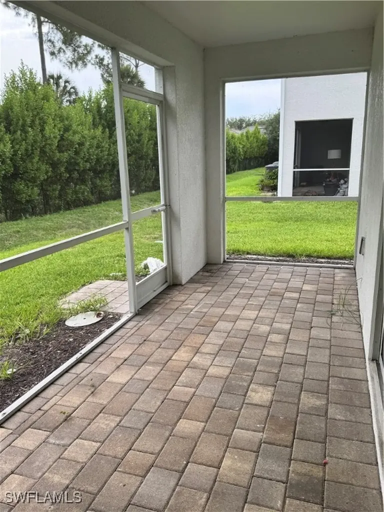 15273 Wildflower Circle Naples FL 34119