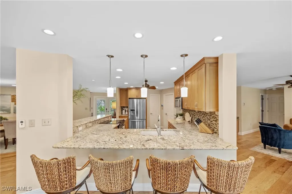 675 Harbour Drive Naples FL 34103