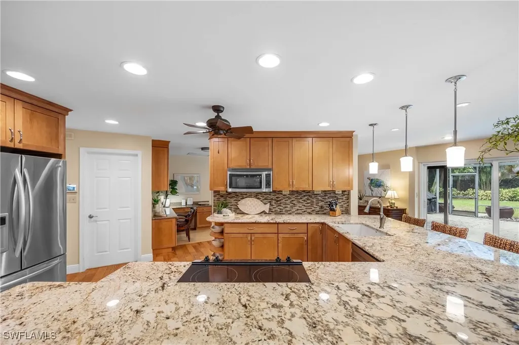 675 Harbour Drive Naples FL 34103