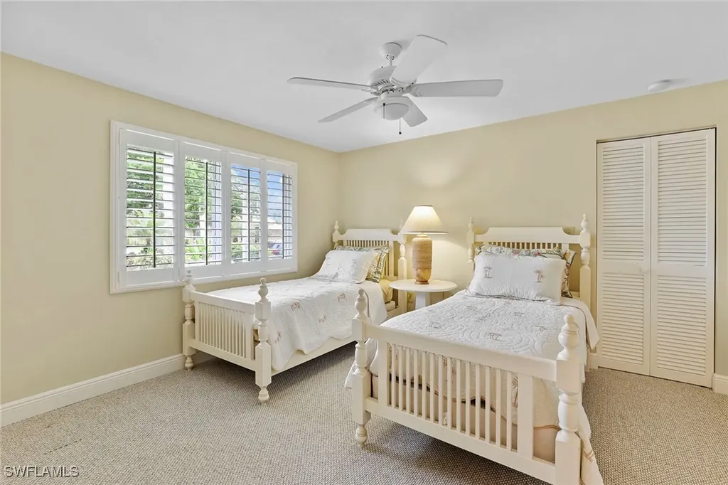 675 Harbour Drive Naples FL 34103