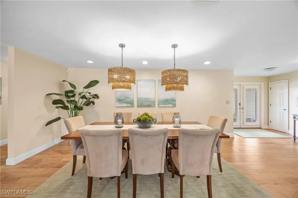 675 Harbour Drive Naples FL 34103