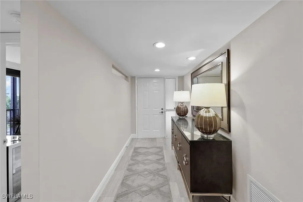 9653 Gulf Shore Drive Naples FL 34108