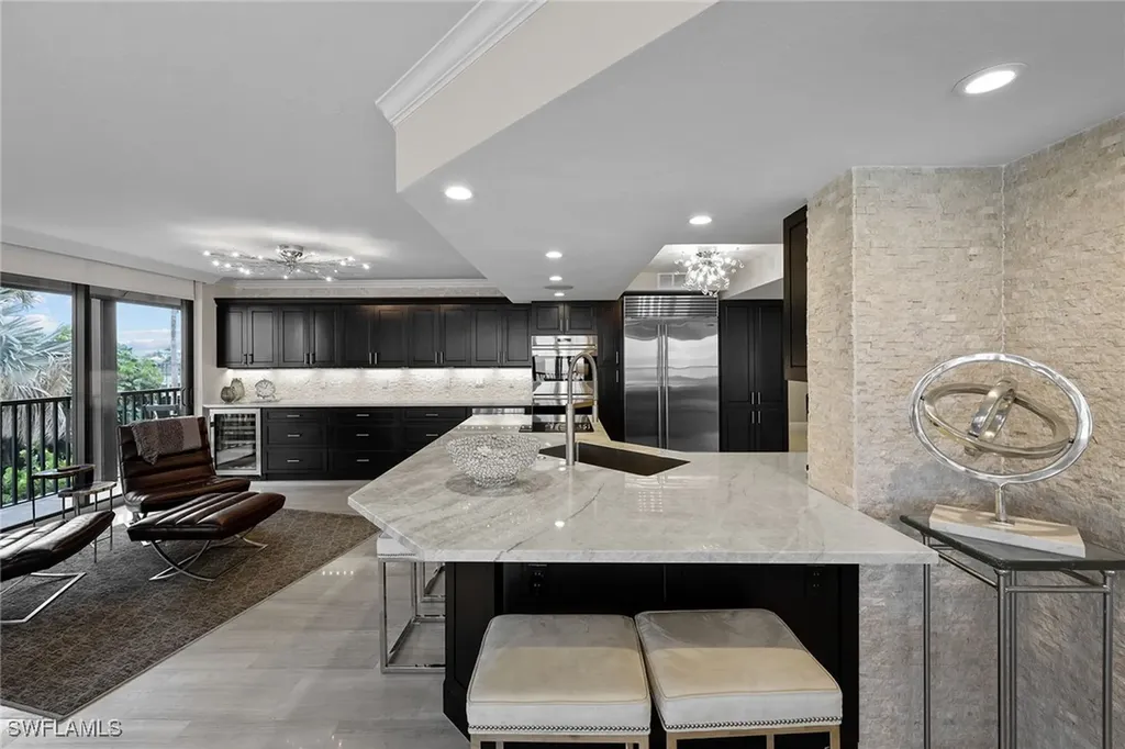 9653 Gulf Shore Drive Naples FL 34108