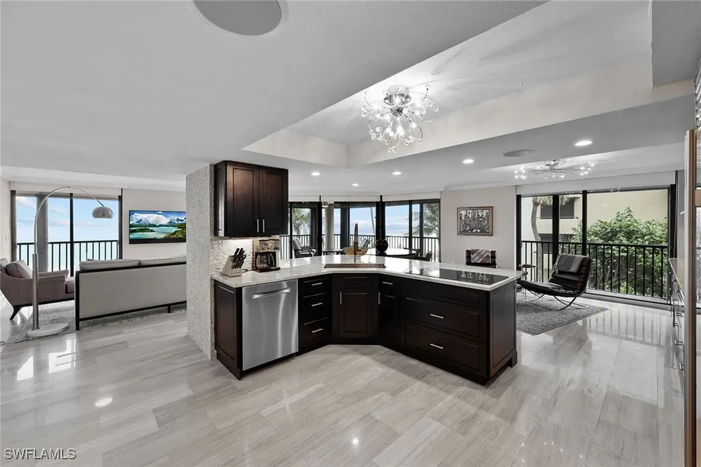 9653 Gulf Shore Drive Naples FL 34108