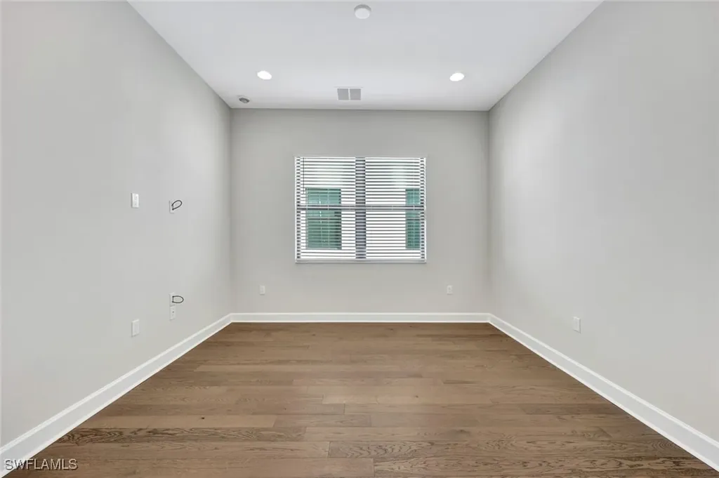 20738 Fair Oak Lane Estero FL 33928