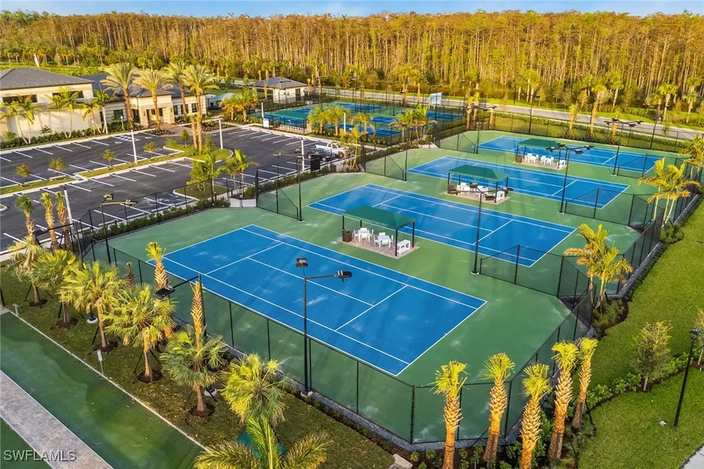 20738 Fair Oak Lane Estero FL 33928