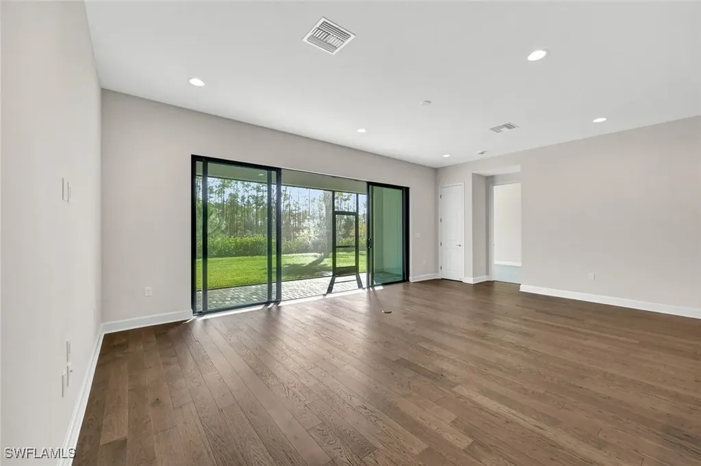 20738 Fair Oak Lane Estero FL 33928