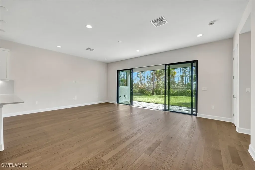 20738 Fair Oak Lane Estero FL 33928