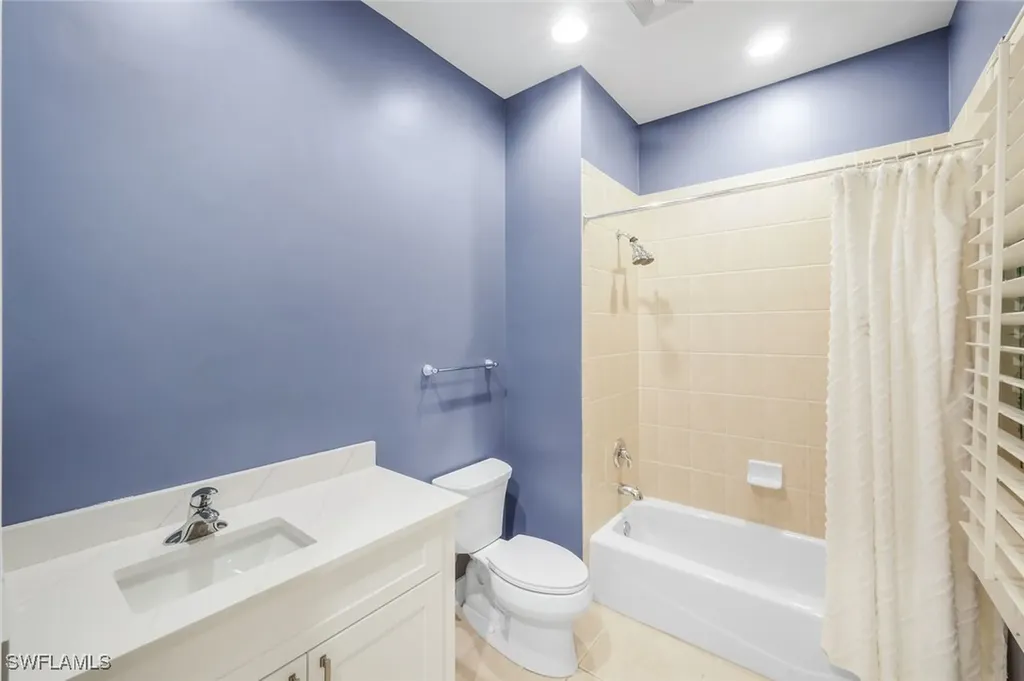 18530 Sandalwood Pointe Fort Myers FL 33908
