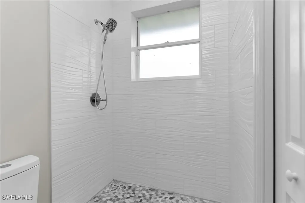 4975 Mederia Lane Estero FL 33928