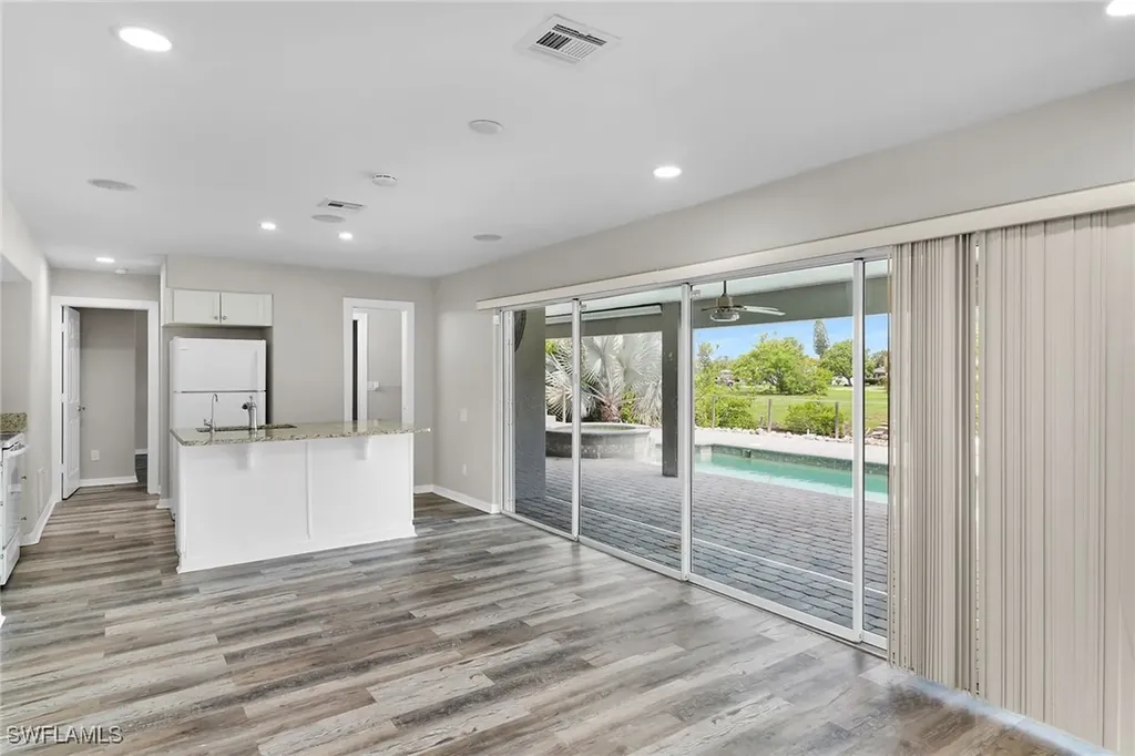 4975 Mederia Lane Estero FL 33928