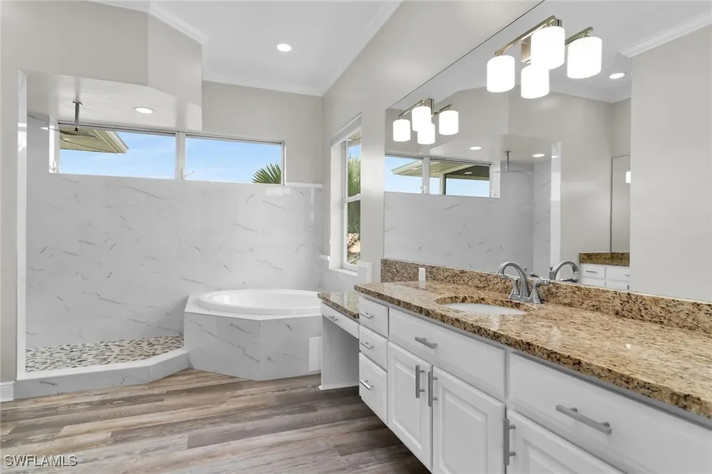 4975 Mederia Lane Estero FL 33928