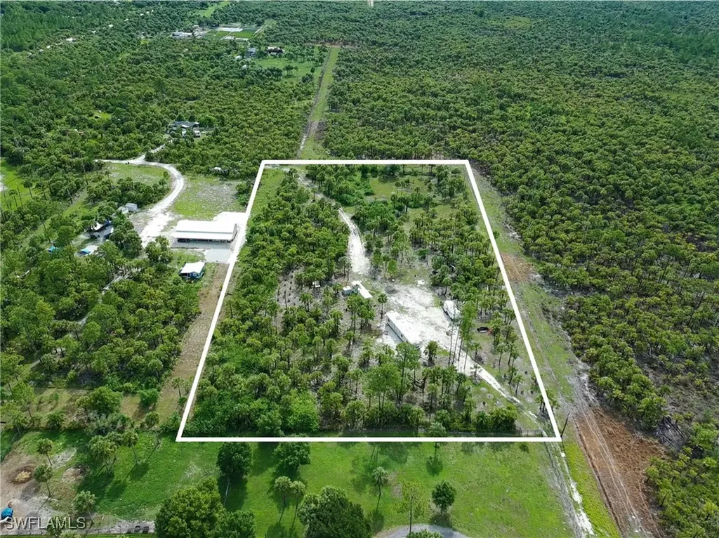 2521 Woodland Grade Road Naples FL 34117