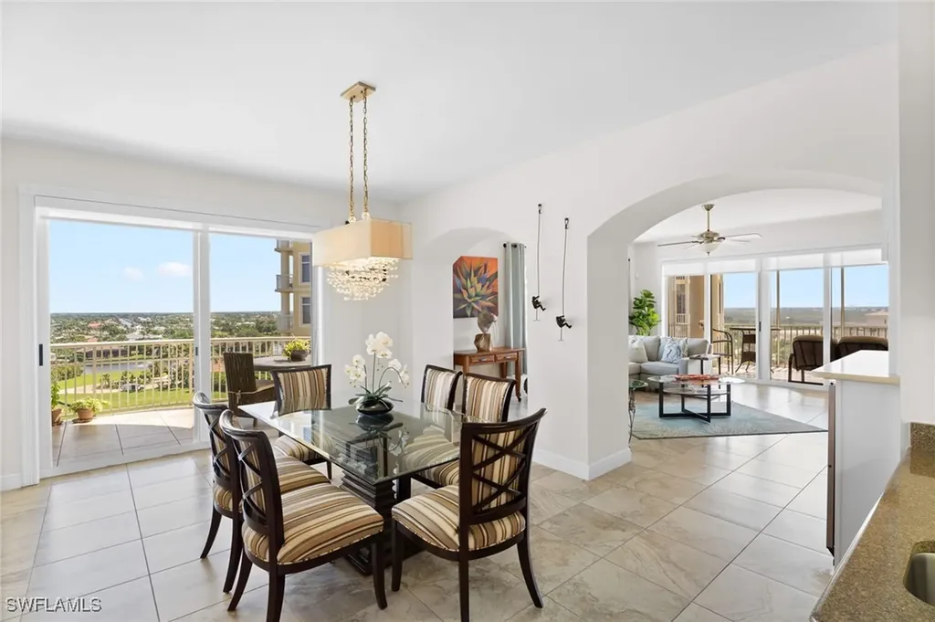 6081 Silver King Boulevard Cape Coral FL 33914