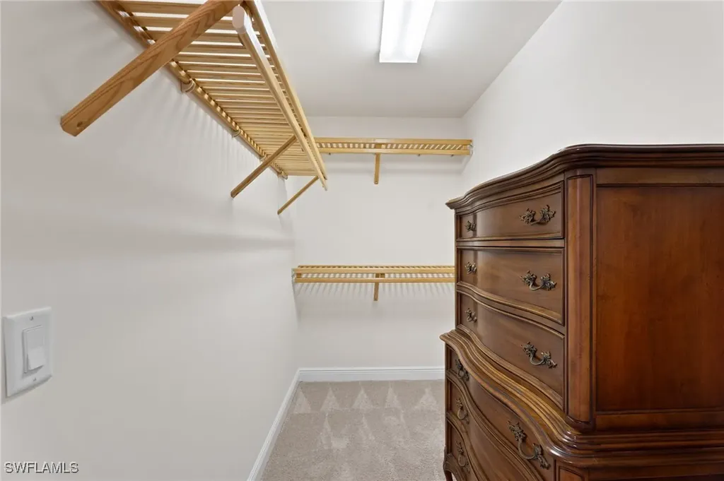 6081 Silver King Boulevard Cape Coral FL 33914