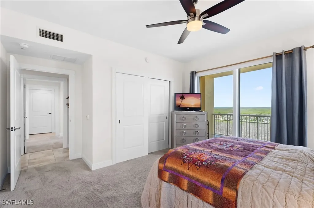 6081 Silver King Boulevard Cape Coral FL 33914