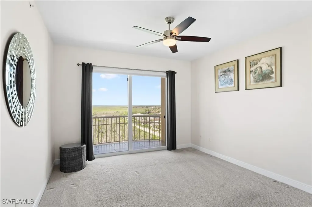 6081 Silver King Boulevard Cape Coral FL 33914