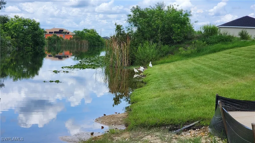 1818 NE 1st Place Cape Coral FL 33909